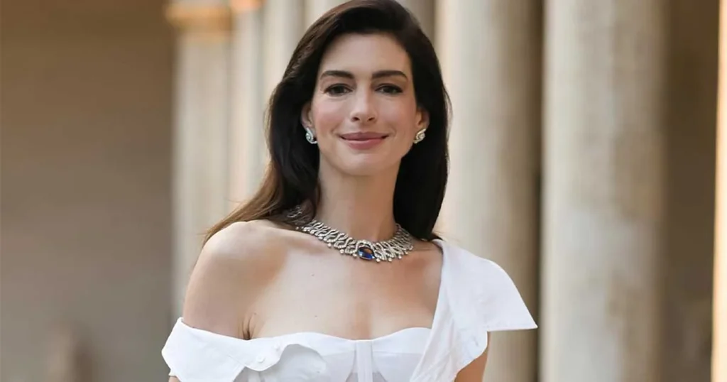 anne hathaway